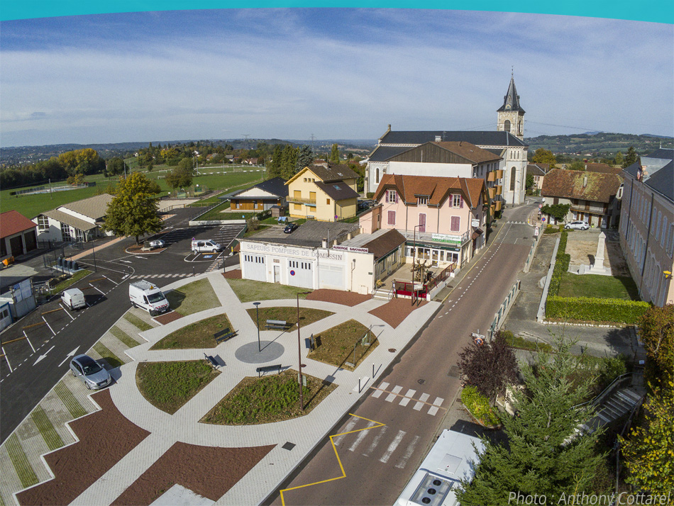 Domessin vue du ciel - mobile - - Crédit photo Anthony Cottarel Photographe